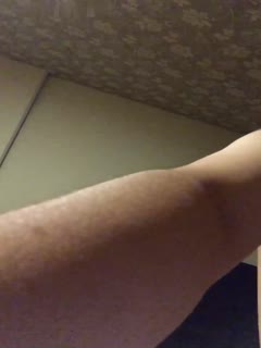 【云盘泄密流出】美少妇露脸深喉口交毒龙，早起来一发，是阳光先射进来还是你先射进来_